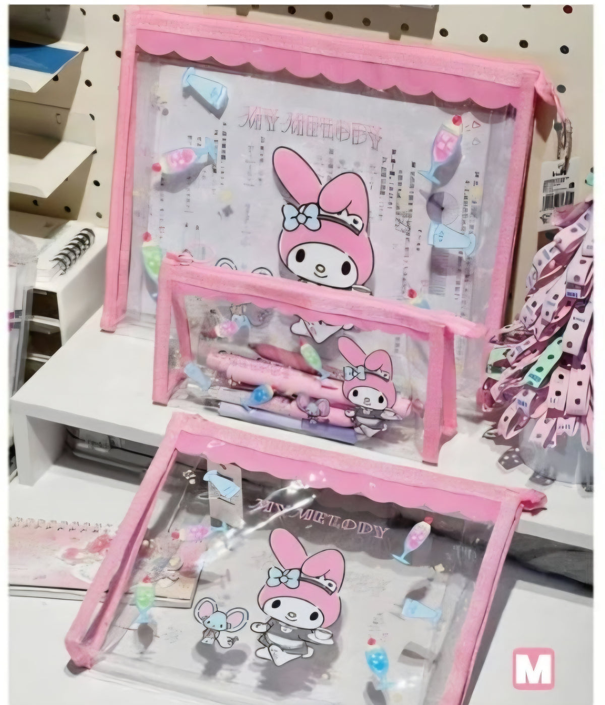 Snario theme transparent pouch set