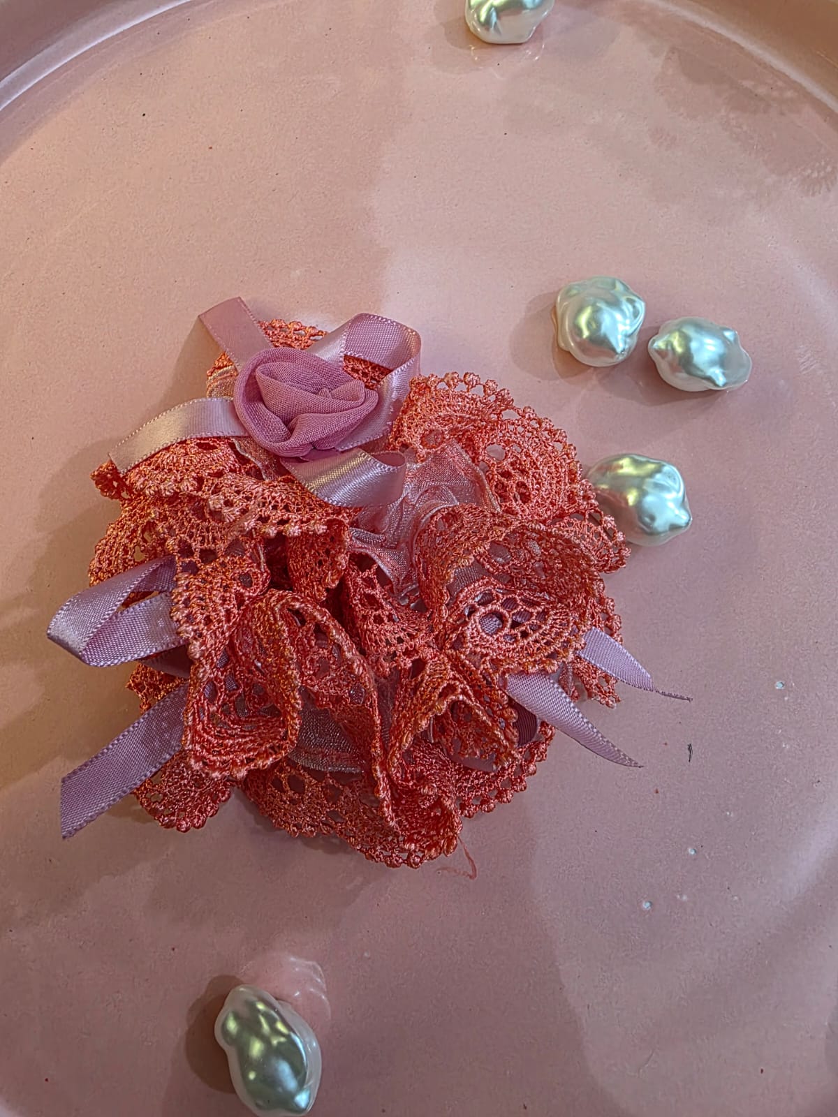 Lace scrunchie