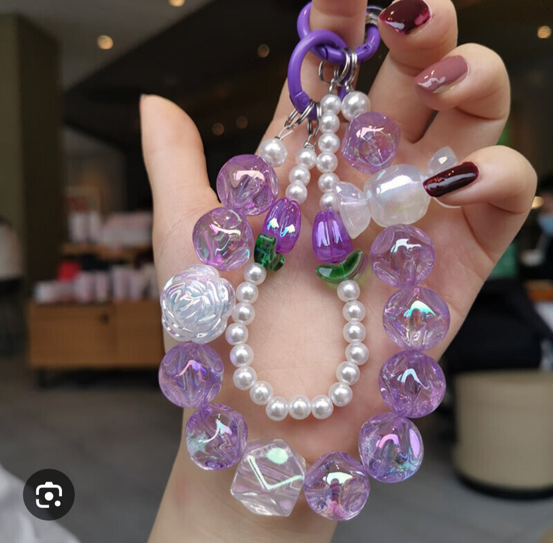 Trendy mobile phone charm hanging